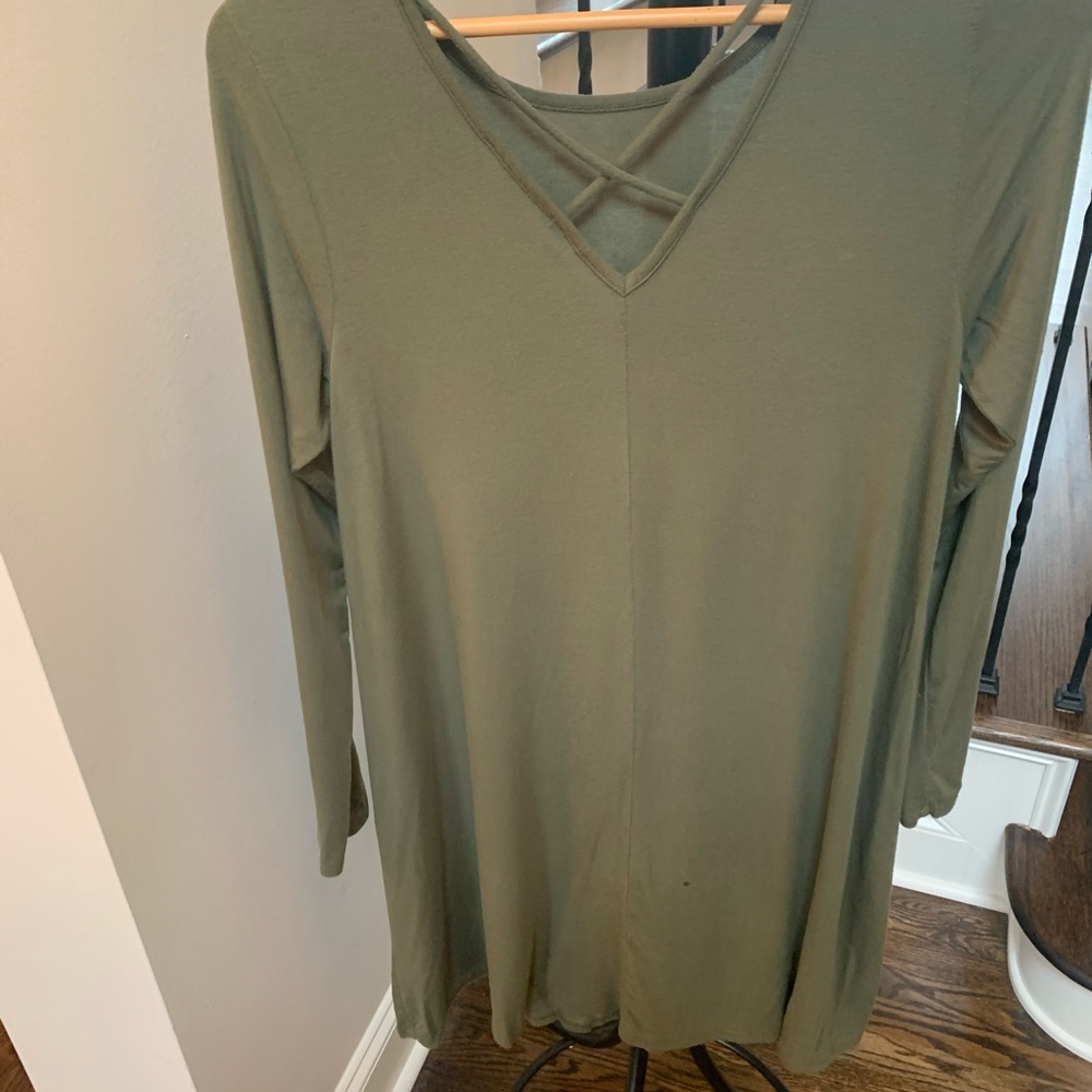 Dress - Picture 2 of 2